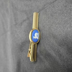 Wedgwood Blue Jasperware Tie Bar Gold Tone White Camel Vintage